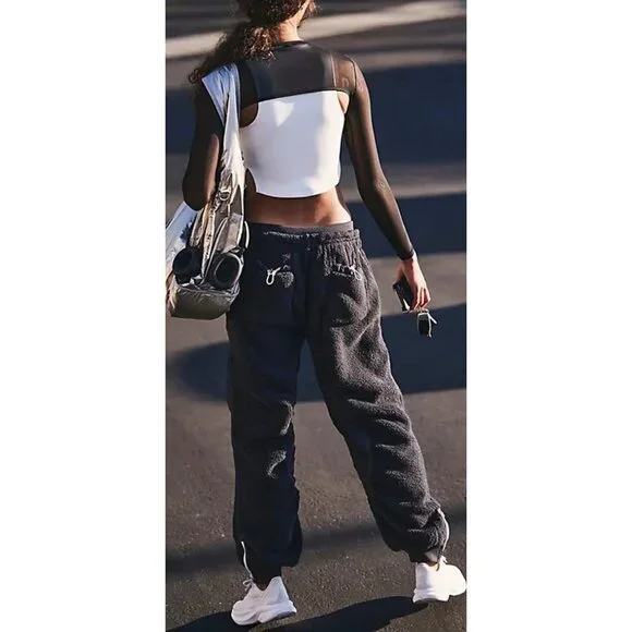 Free People Sundown Fleece Pants In Black Size Medium New - Picture 6 of 16